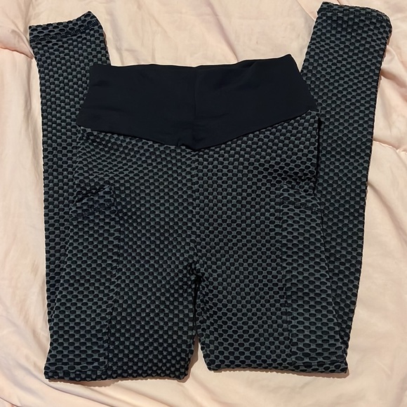 Famous tik tok legging - Picture 2 of 3